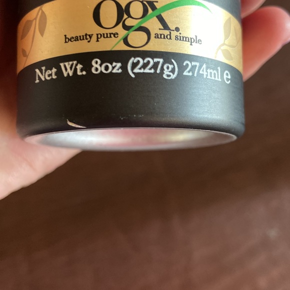 Ogx finishing spray - Picture 4 of 4